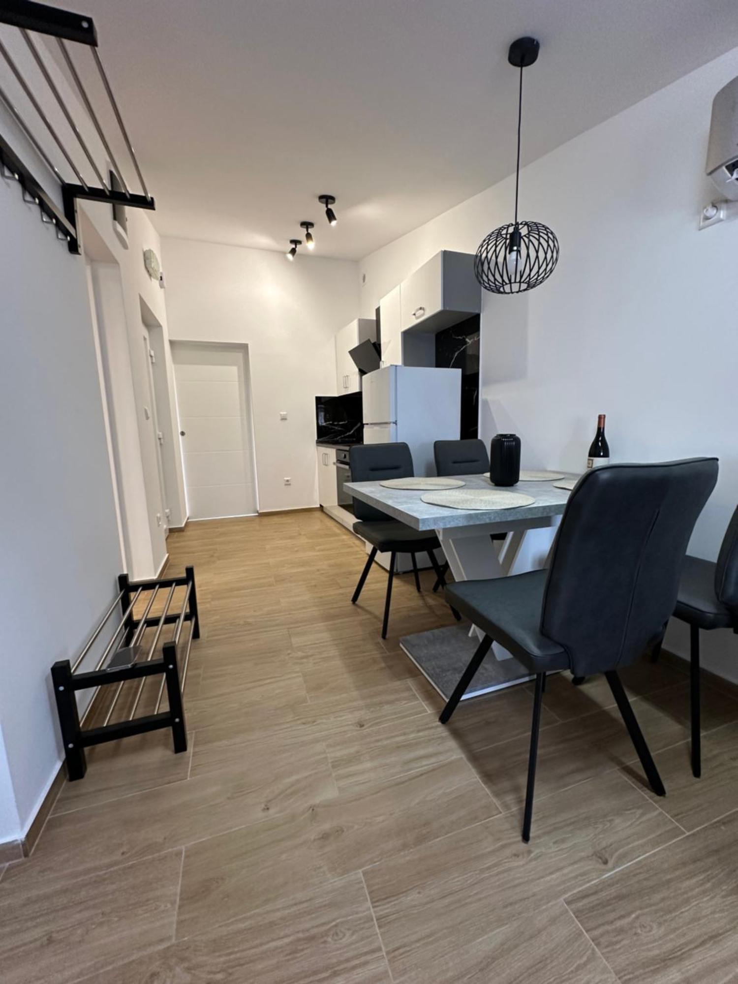 Apartmani M&L Μεντουλίν Εξωτερικό φωτογραφία